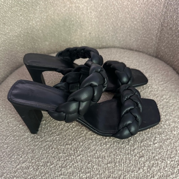 H&M Black Braided Mule Heels - Picture 1 of 5